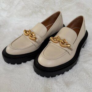 TORRY BURCH Jessa Cream Leather Lug Sole Loafers size: 6